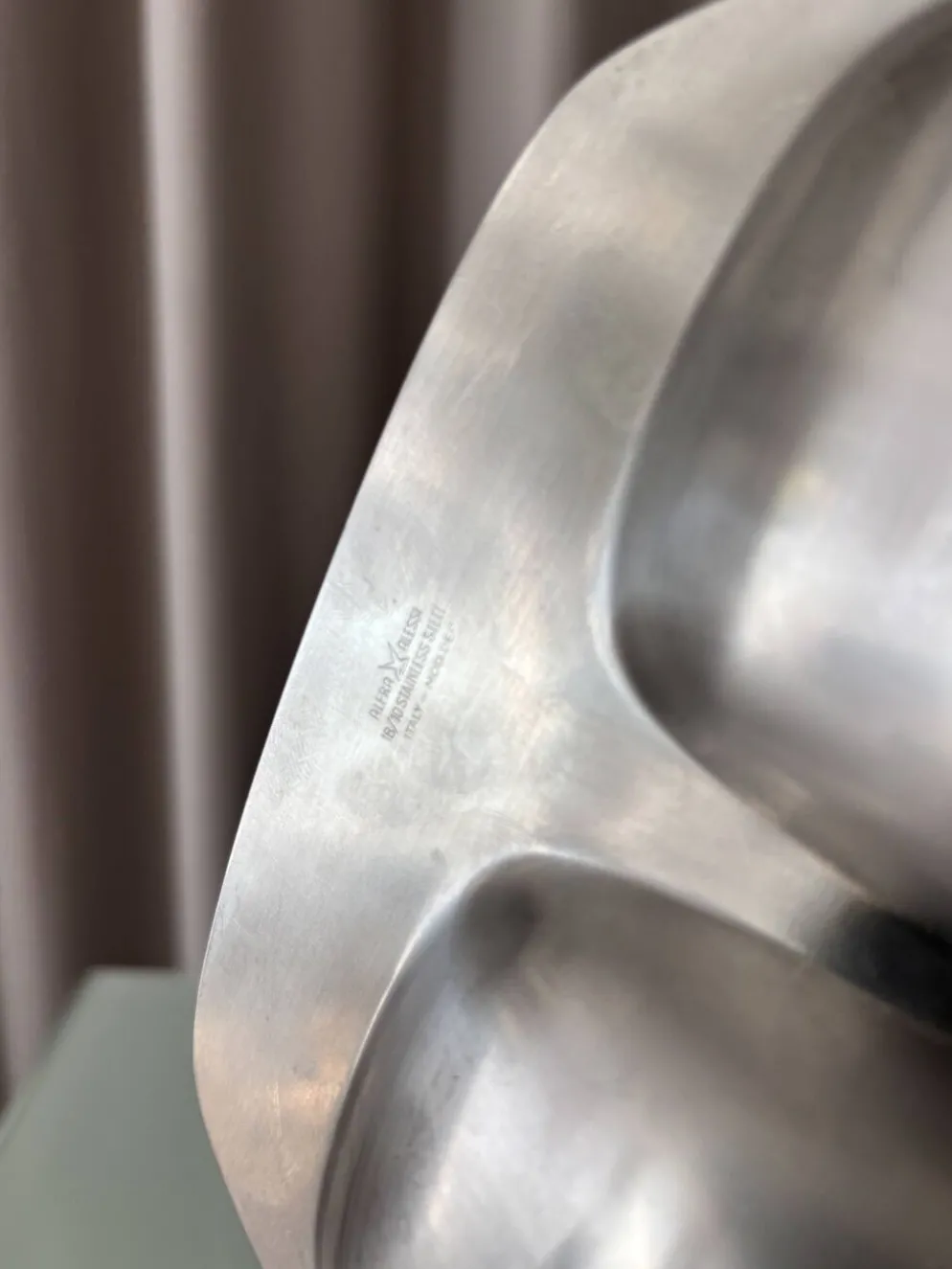 Plateau de service vintage Alessi en acier inoxydable 18/10 à quatre compartiments – Italie