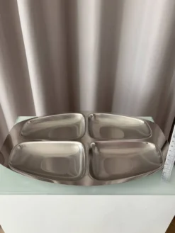 Plateau de service vintage Alessi en acier inoxydable 18/10 à quatre compartiments – Italie