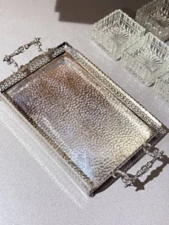 Plateau en argent avec six plats en verre taillé, ensemble de divertissement vintage
