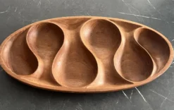 Plateau en Bois de teck Laur Jensen vintage 1960