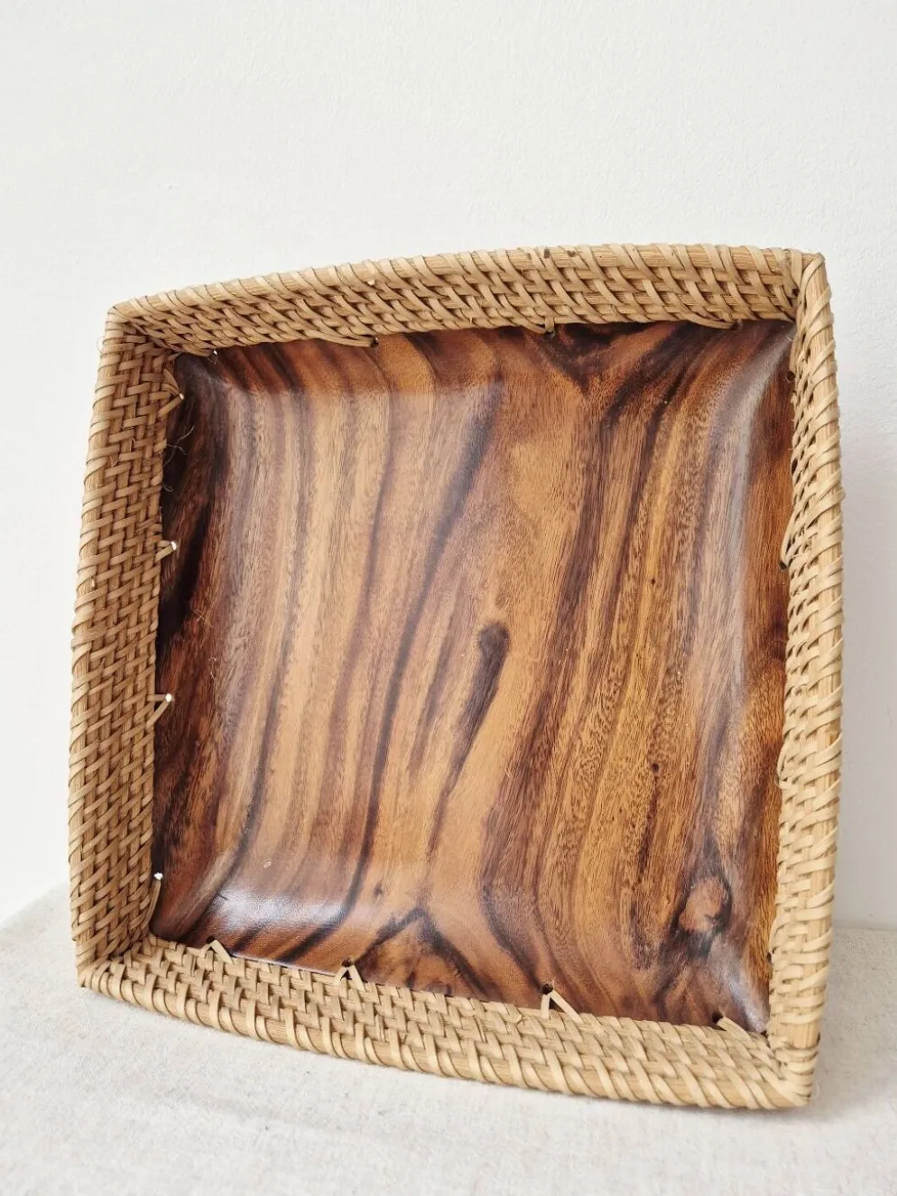Plateau en bois et rotin '80s - Vintage