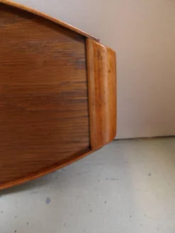 Plateau en bois vintage