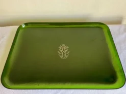 Plateau 1980 en plexiglas vert neo classique