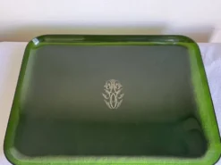 Plateau 1980 en plexiglas vert neo classique