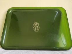 Plateau 1980 en plexiglas vert neo classique