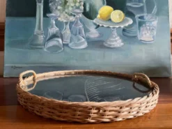Plateau en rotin vintage plume de paon