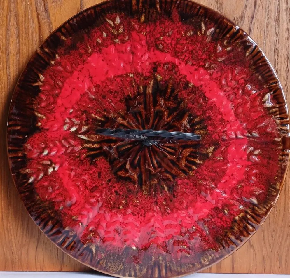 Plateau à fromage "terre & flammes" Atelier Joseph Saltalamacchia. 1960