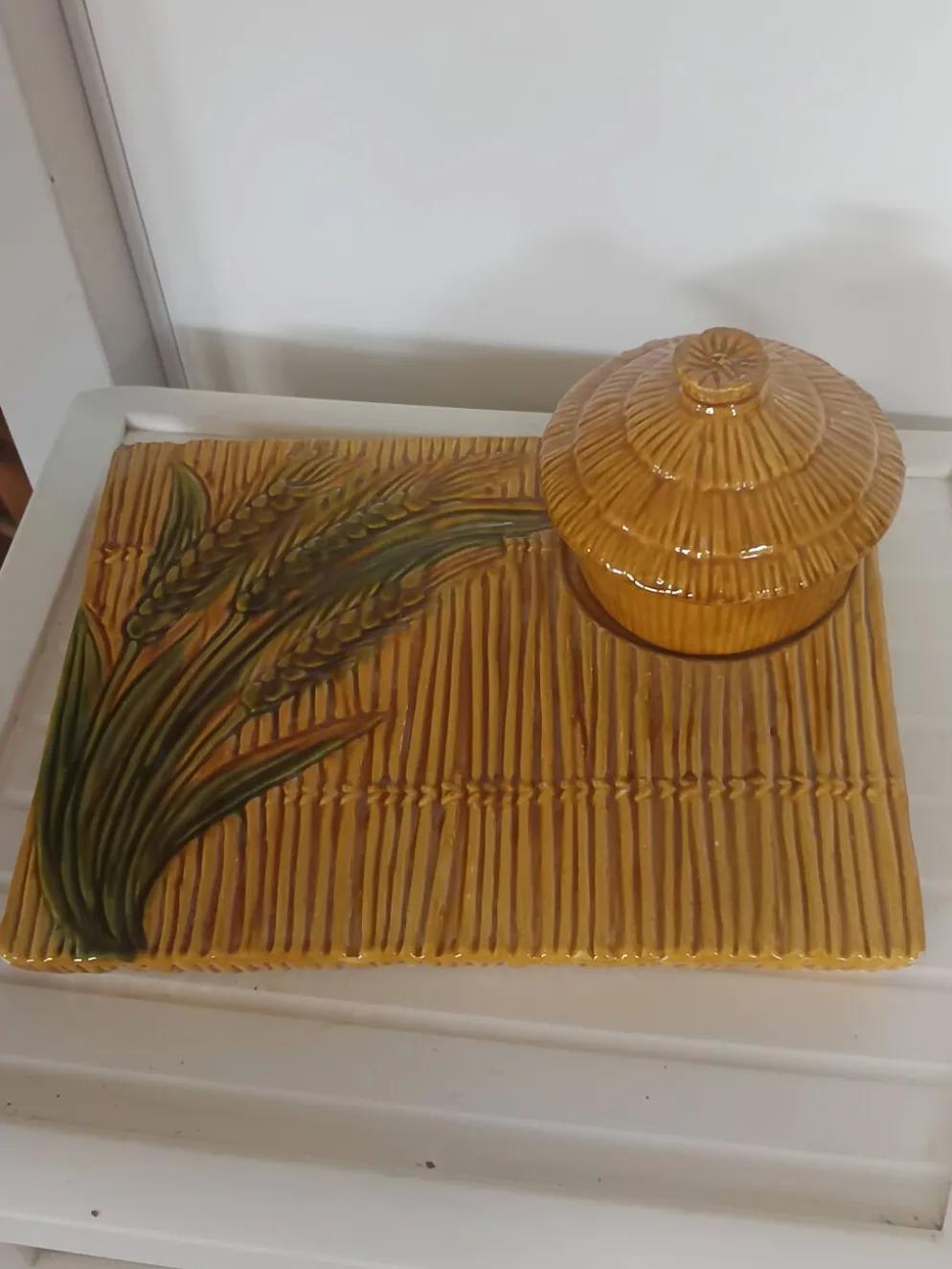 Plateau à fromage Vallauris avec cloche – décor épis de blé