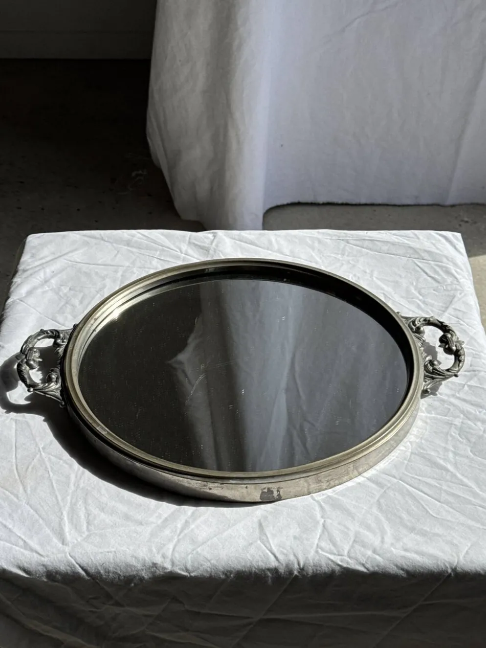 Plateau miroir circulaire à deux anses H3,5 D48