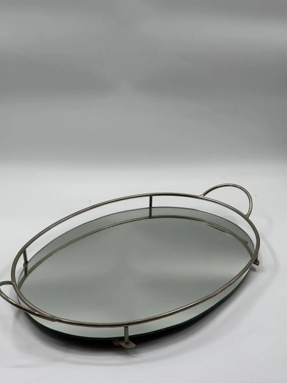 Plateau ovale mid-century en chrome et miroir