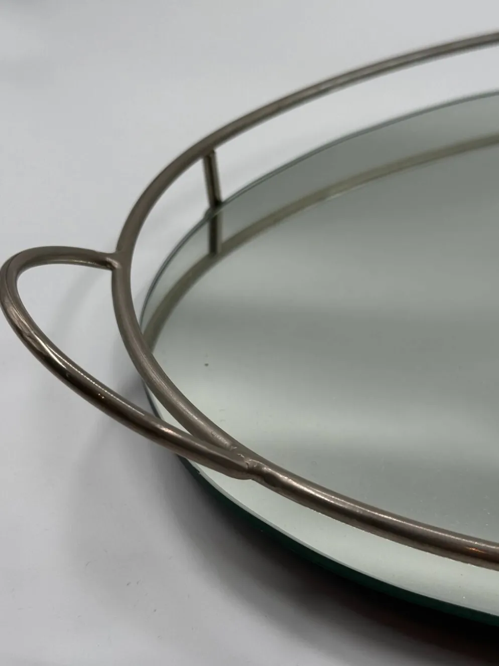 Plateau ovale mid-century en chrome et miroir