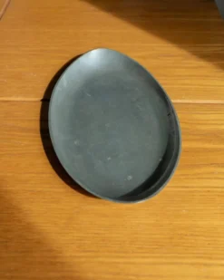 Plateau ovale vintage en étain par Just Andersen - décoration de table - Art déco Danemark - années 1930
