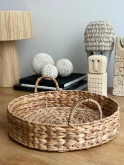 Plateau rond en rotin tressé vintage