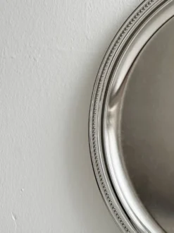 Plateau rond miroir en métal brillant