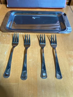 Plateau service gâteau guy degrenne + 4 fourchettes inox made in franc