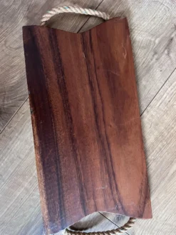 Plateau teck et poignée corde