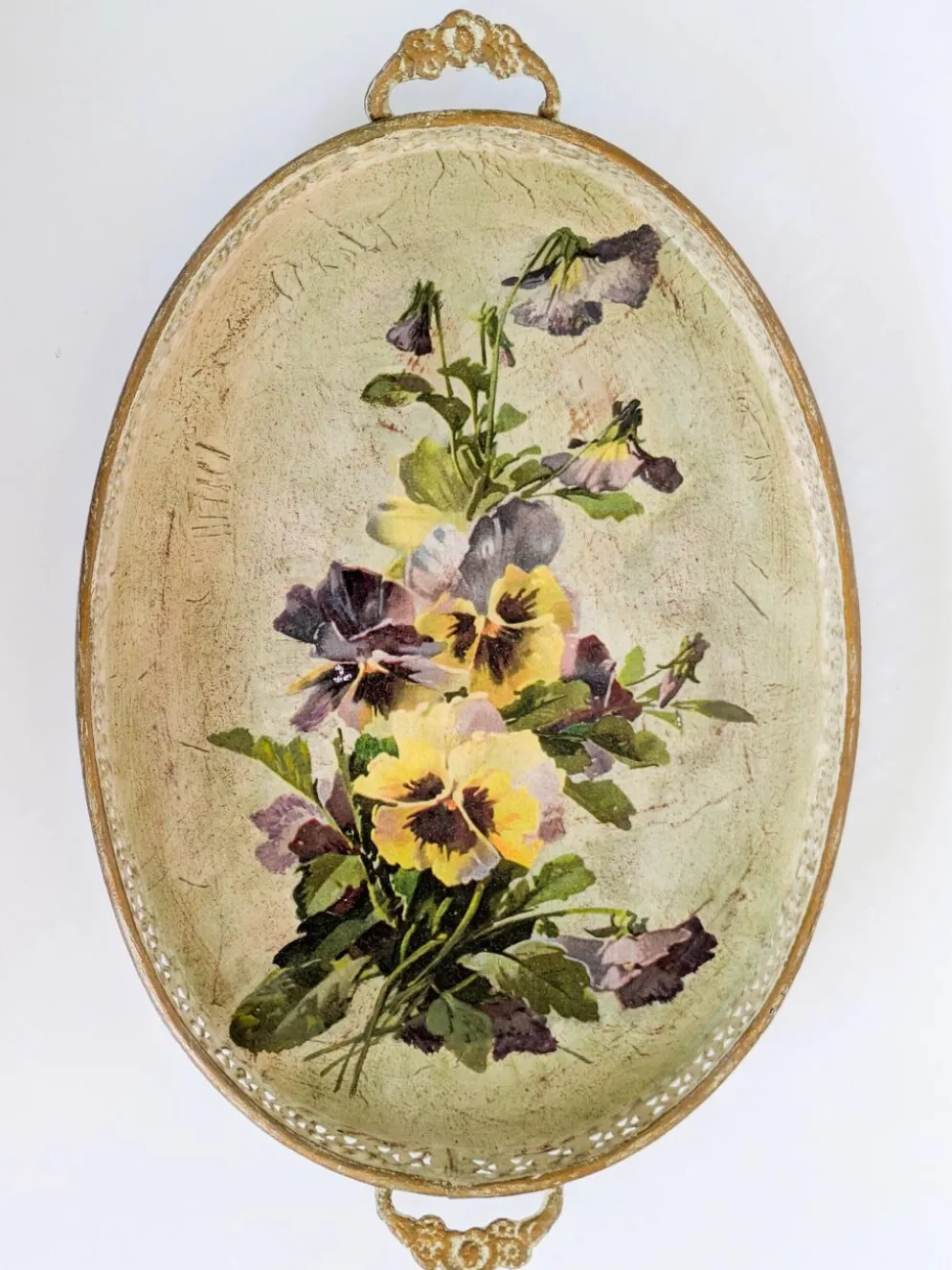 Plateau vintage décoratif métal découpage oval avec motif floral