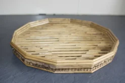 Plateau vintage en bambou