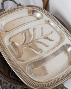 Plateau vintage en métal argenté - plat à rôtir en argent - design classique - Italie - années 1950
