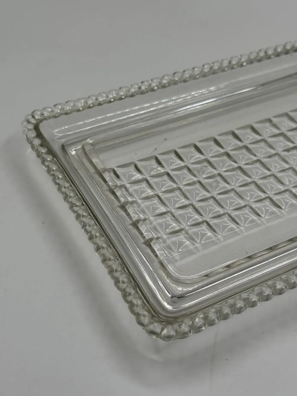 Plateau vintage en verre texturé