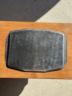 Plateau vintage rectangulaire en métal argenté à anses L37 Lg27 H1,5