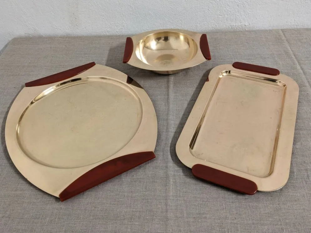 Plateaux et coupe en laiton et bakélite par PM Italy, Italie vers 1970