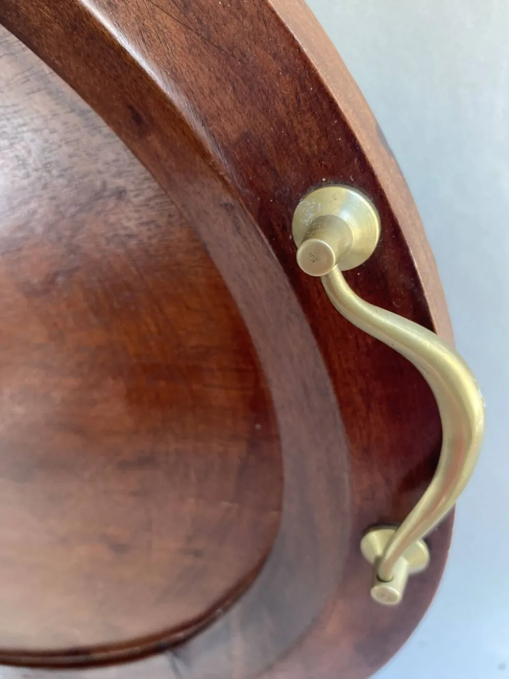 Plateau XXL bois et laiton, 72 cm