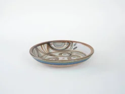 Plat en céramique, design danois, années 1960, designers : N. Backhausen & P. Brandb.
