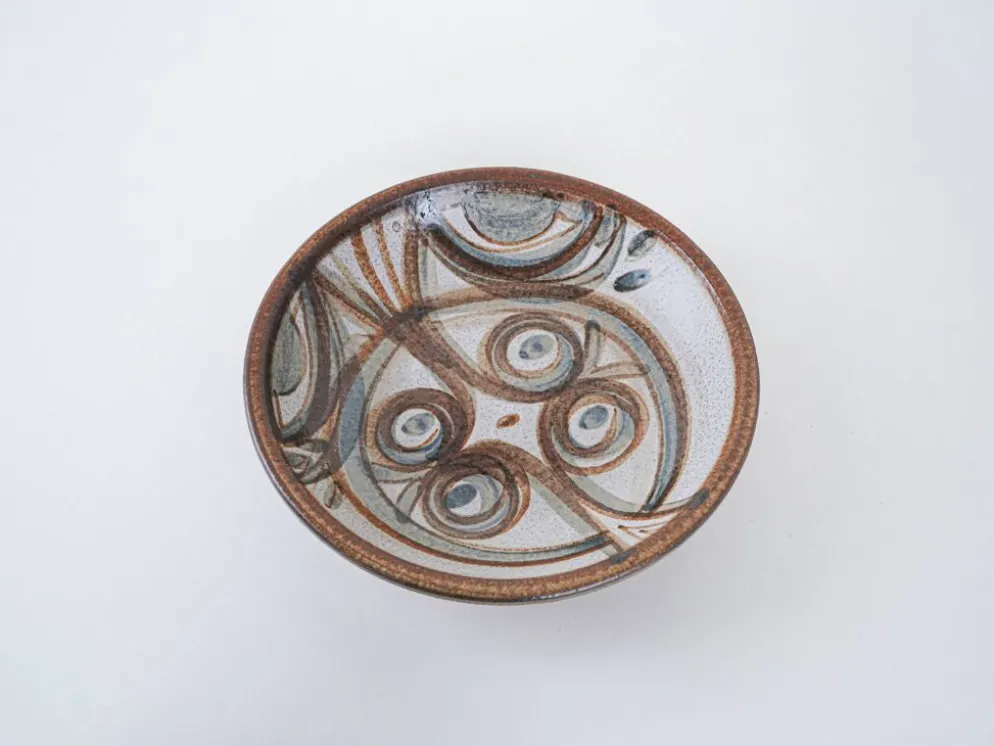 Plat en céramique, design danois, années 1960, designers : N. Backhausen & P. Brandb.