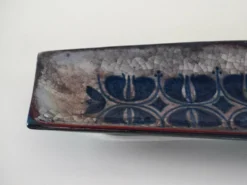Plat en céramique, design danois, années 1960, designer : Marianne Starck