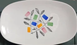 Plat en faïence de Gien modèle