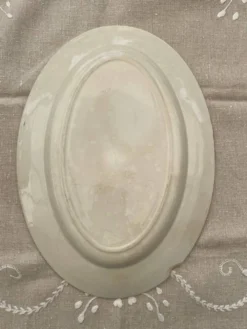 plat en faïence de Gien modèle Montigny