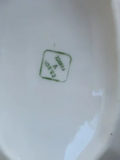 Plat en porcelaine C. B &Cie V France - art déco