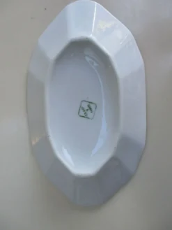 Plat en porcelaine C. B &Cie V France - art déco