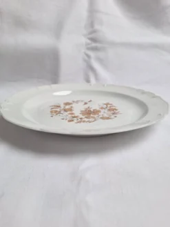 Plat en porcelaine de Limoges