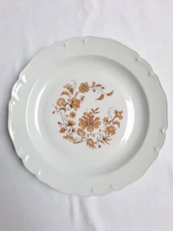 Plat en porcelaine de Limoges