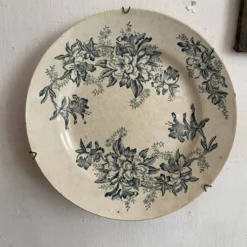 Plat en terre de fer "Floreal" 29,5 cm