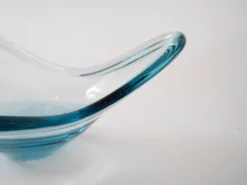 Plat en verre, design danois, années 1960, fabricant : Holmegaard