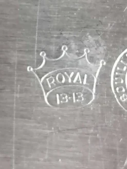 Plat estampillé BB Royal de l'orfèvrerie lyonnaise Bouillet et Bourdelle