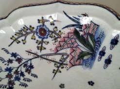 Plat faïence de Desvres – Décor sur les deux faces – Vers 1890-1910