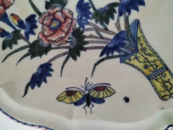 Plat faïence de Desvres – Décor sur les deux faces – Vers 1890-1910