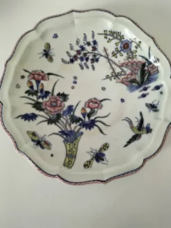 Plat faïence de Desvres – Décor sur les deux faces – Vers 1890-1910
