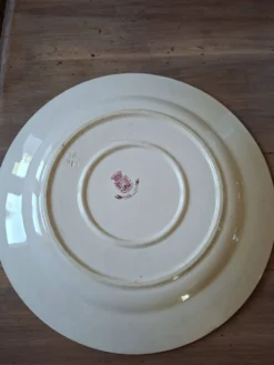 Plat faïencerie girns chardon en rouge