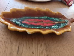 Plat feuille vallauris