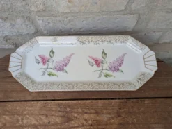 Plat à gâteau cake en porcelaine émail de Limoges LF décor fleurs de lilas