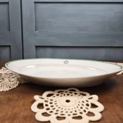 Plat ovale ancien Mehun France – Porcelaine blanche liseré vert