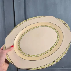 Plat ovale anglais Burleigh Ware – Crème & vert – Made in England