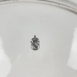 Plat ovale à bout plat modèle Réverbère par KG Lunéville, motif rose