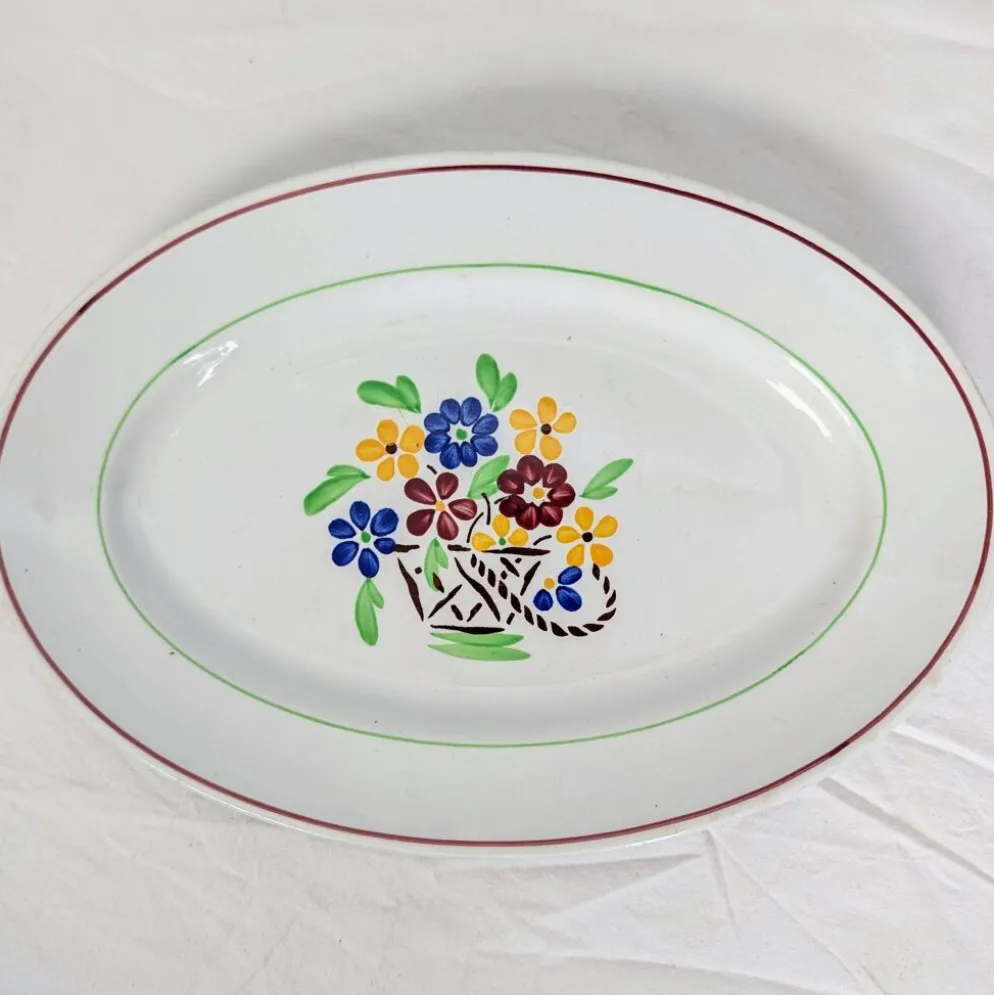 Plat ovale en demi-porcelaine Lunéville modèle Bandol