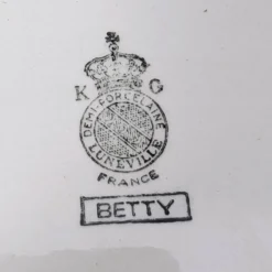 Plat ovale en demi-porcelaine Lunéville modèle Betty